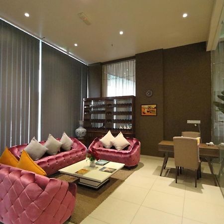 เกสท์โฮเต็ลแอนด์สปา Hotel พอร์ตดิ๊กสัน ภายนอก รูปภาพ