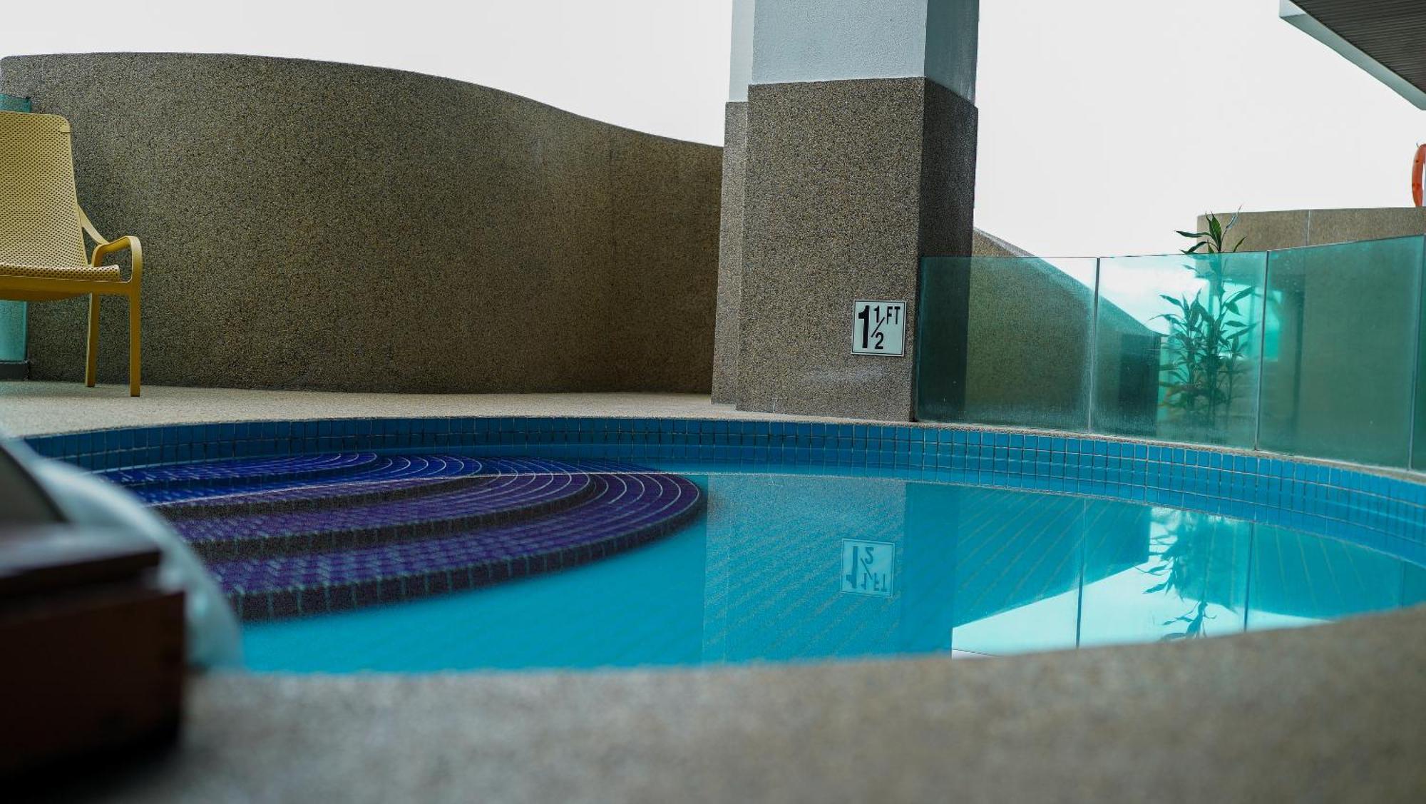 เกสท์โฮเต็ลแอนด์สปา Hotel พอร์ตดิ๊กสัน ภายนอก รูปภาพ
