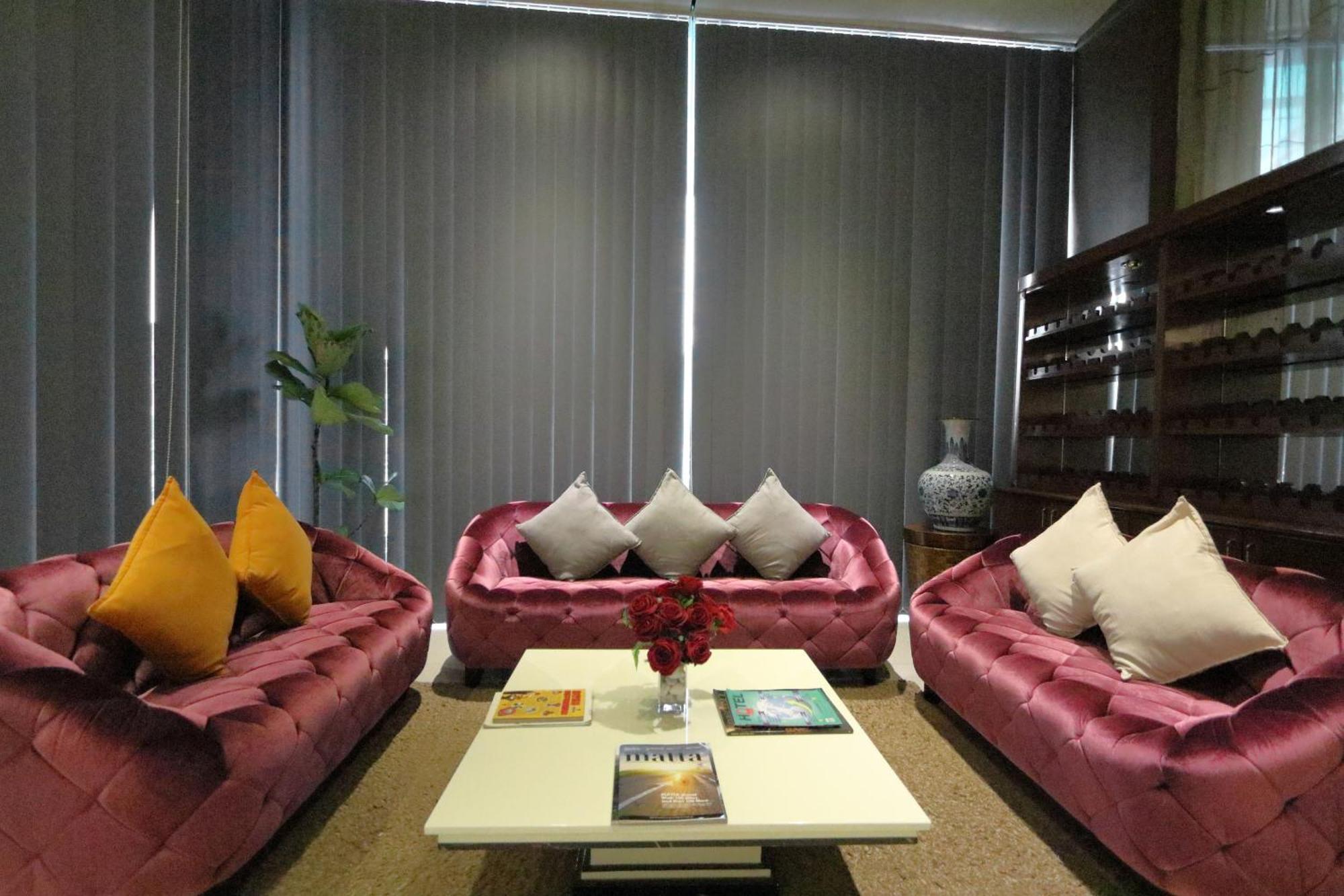 เกสท์โฮเต็ลแอนด์สปา Hotel พอร์ตดิ๊กสัน ภายนอก รูปภาพ
