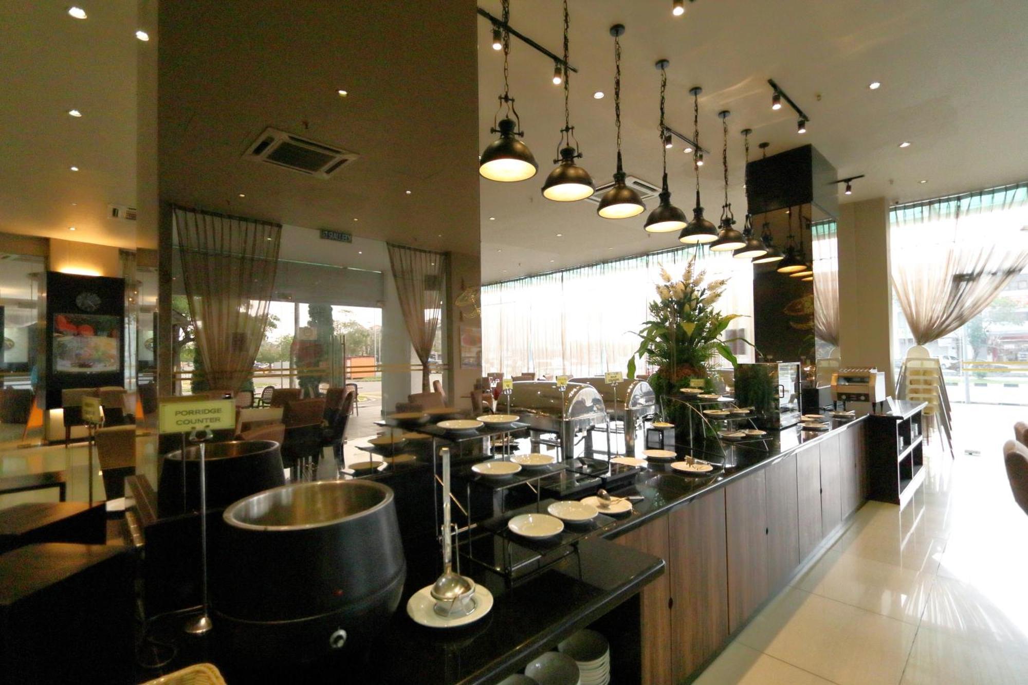 เกสท์โฮเต็ลแอนด์สปา Hotel พอร์ตดิ๊กสัน ภายนอก รูปภาพ