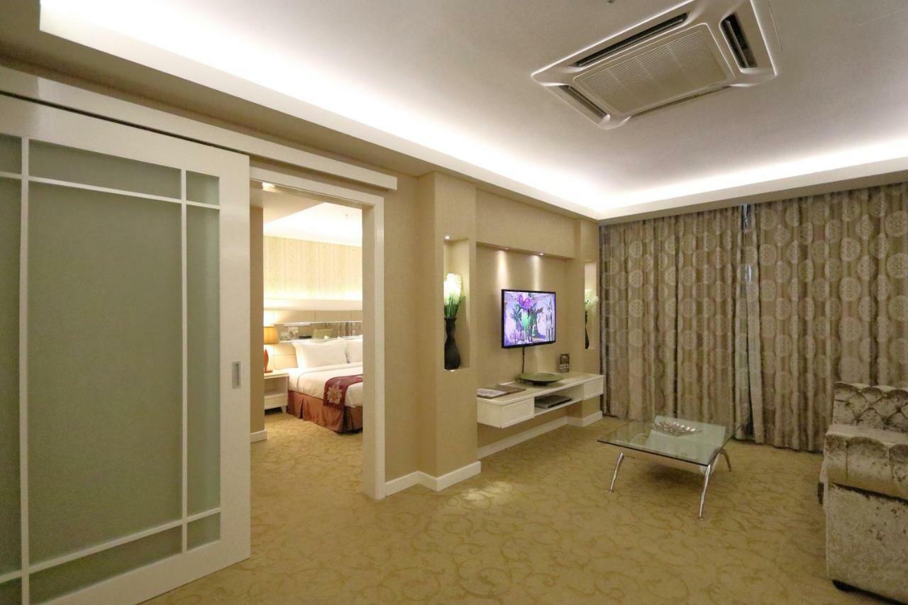 เกสท์โฮเต็ลแอนด์สปา Hotel พอร์ตดิ๊กสัน ภายนอก รูปภาพ