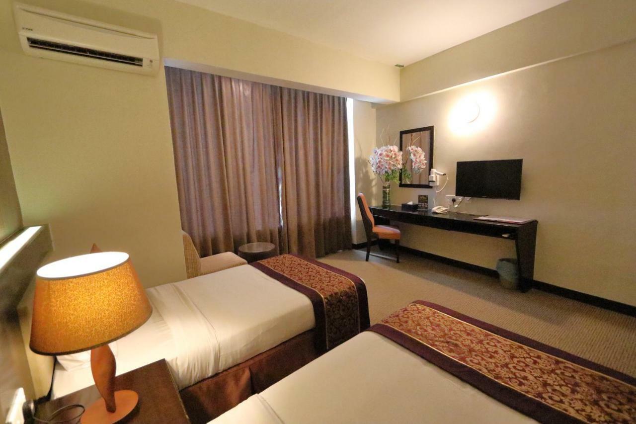 เกสท์โฮเต็ลแอนด์สปา Hotel พอร์ตดิ๊กสัน ภายนอก รูปภาพ